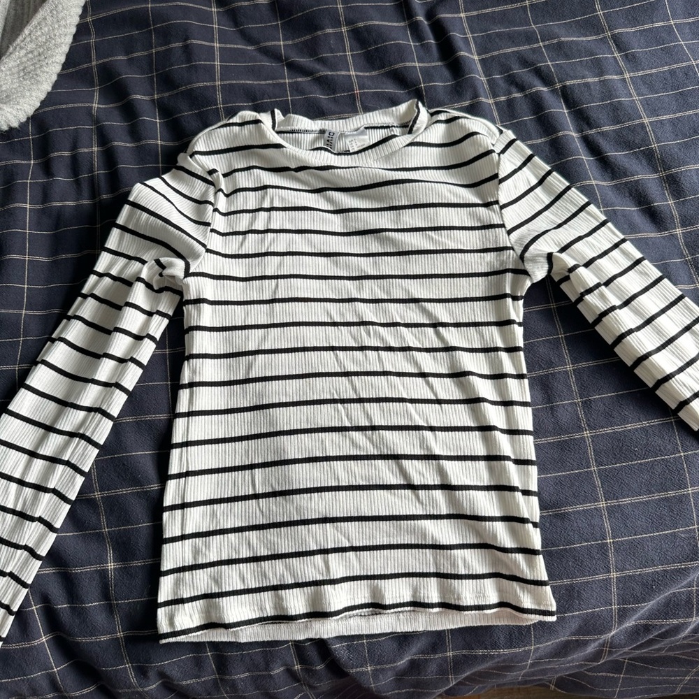 H&M Divided Black and White Striped Top